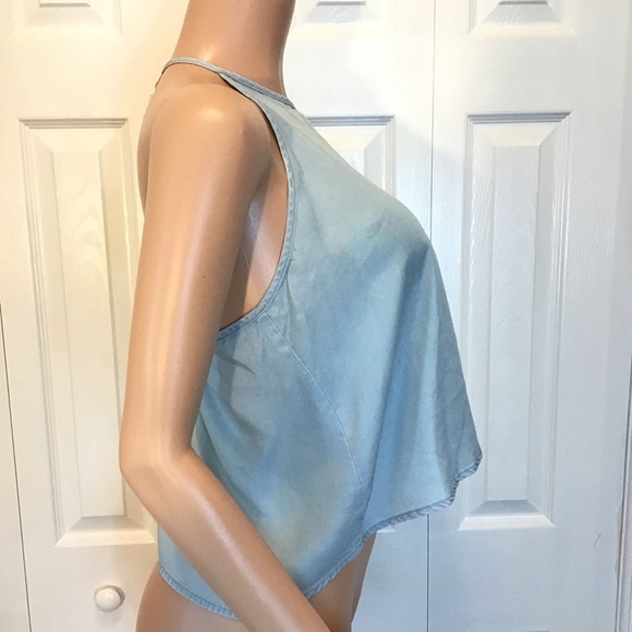 Wild Blue by Sadie Robertson Blue Chambray Open Back Halter Tank Top Size Medium - Picture 4 of 7